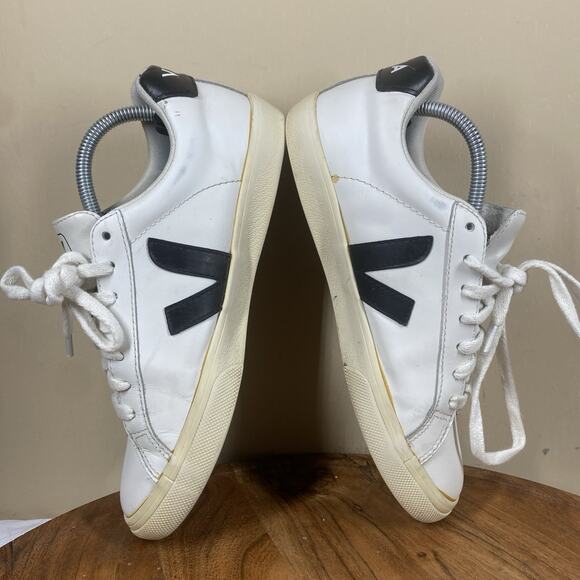 Veja Esplar Womens White And Black Size 6 Low Top Leather Shoes Sneakers - Picture 6 of 10